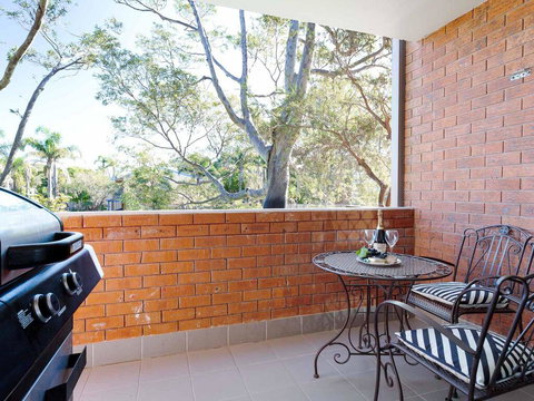 Amanda Court 2/1 Weatherly Cl - Renovated Unit With Aircon, Wifi And Close To The Beach - St Kilda Accommodation 0