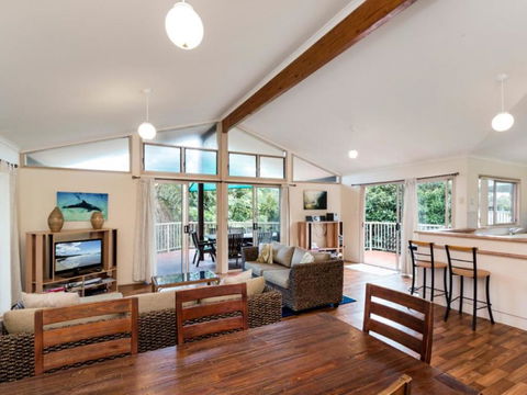 Amaroo House - St Kilda Accommodation 0