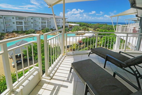 Amazing Ocean Views Resort Apartment - St Kilda Accommodation 1