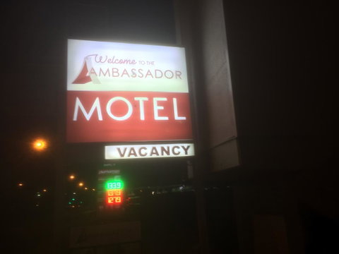 Ambassador Motel - St Kilda Accommodation 3