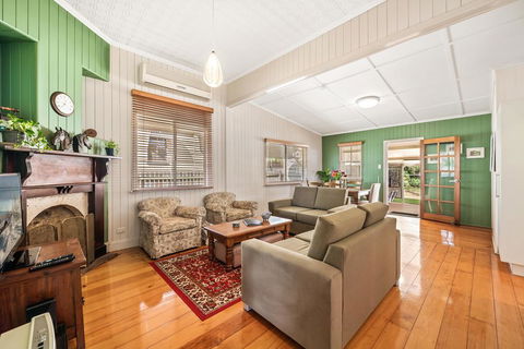 Ambiente Cottage - Pet And Family Friendly - St Kilda Accommodation 2