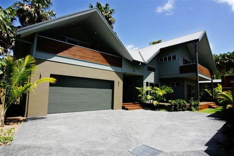 AMORE - St Kilda Accommodation 0