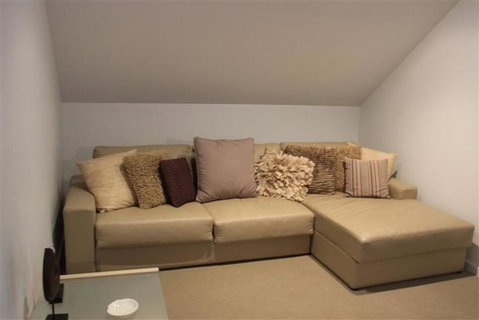 AMORE - St Kilda Accommodation 3