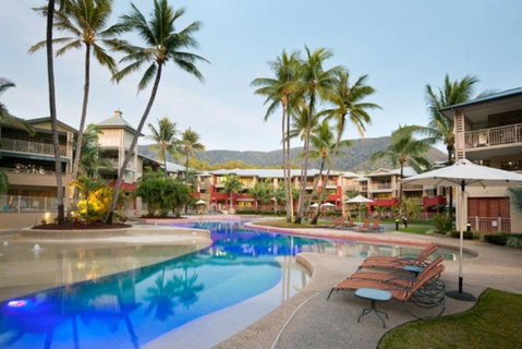 Amphora Palm Cove - St Kilda Accommodation 2
