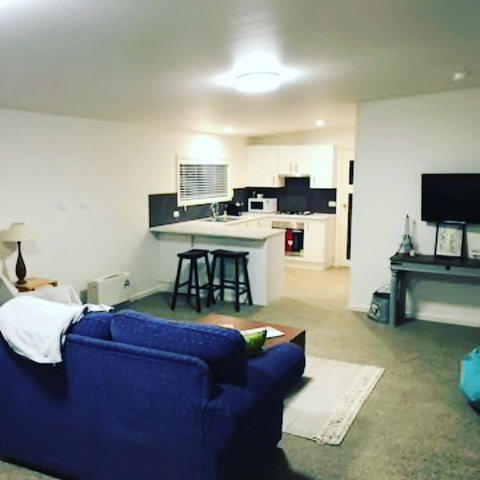 AMs Farm Stay - St Kilda Accommodation 1