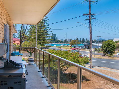 Anchorage 2, With Water Views - St Kilda Accommodation 0