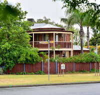 Anchorage Guest House and Self-contained Accommodation - St Kilda Accommodation