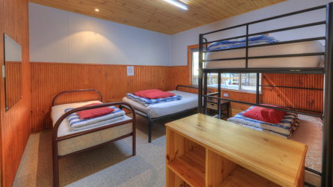 Anglers Reach Lakeside Village - St Kilda Accommodation 1