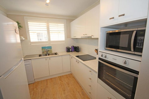 Annie's Apartment - St Kilda Accommodation 0