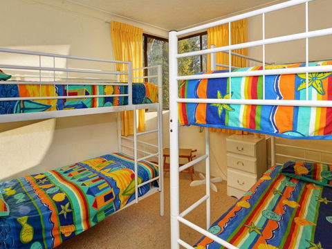 Apartment With Inground Pool - St Kilda Accommodation 1