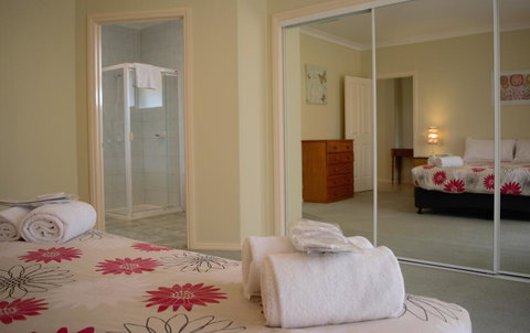 Apartments Of Waverley - St Kilda Accommodation 1