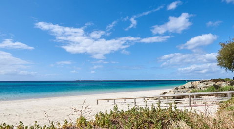 API Busselton Seaside Escape Apartments - St Kilda Accommodation 0