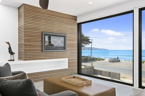 Apollo Bay Beach House - St Kilda Accommodation 0