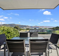 APOLLO BLUE 4 - modern waterfront apartment - St Kilda Accommodation