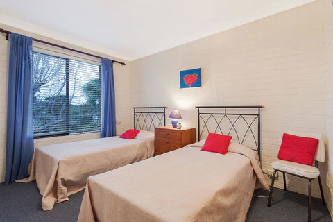 Apollo Unit 23 - St Kilda Accommodation 3