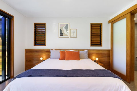 Aqua - At Funnel Bay - St Kilda Accommodation 1