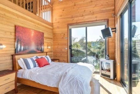 Aquila Barn - St Kilda Accommodation 3