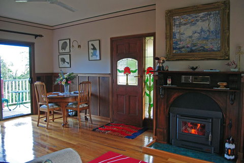 Araluen Park Cottages - St Kilda Accommodation 3