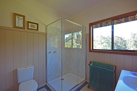 Araluen Park Cottages - St Kilda Accommodation 2