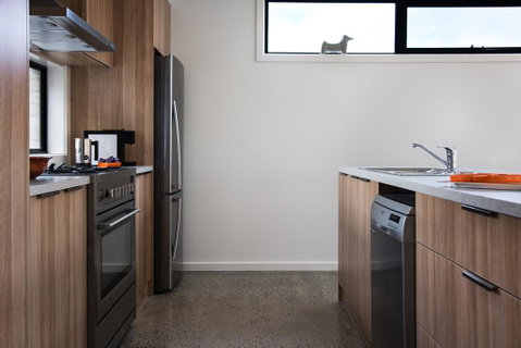 Arenas North - St Kilda Accommodation 3