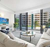 Aria Private 3 Bed in the heart of Broadbeach - St Kilda Accommodation