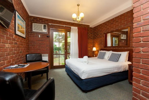 Armour Motor Inn - St Kilda Accommodation 3