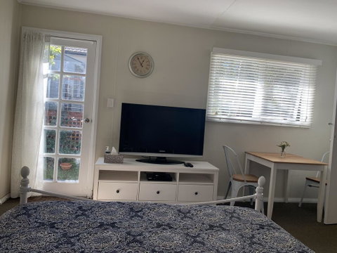 Aroha Studio - St Kilda Accommodation 3