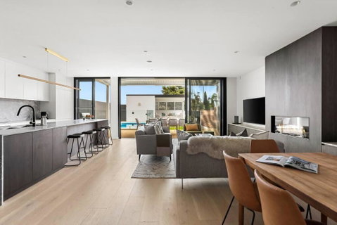 Luxury NEW 5BDRM Oasis With Heated Pool - St Kilda Accommodation 1
