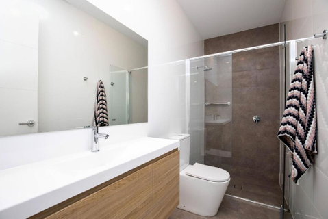 Luxury Private Ensuite Room Close To Airport,City, Genelg Beach - St Kilda Accommodation 1