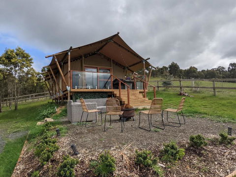 Maple Park - St Kilda Accommodation 0