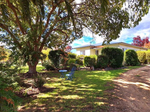 Marnita Farmhouse At Golden Grove Estate Winery - St Kilda Accommodation 1