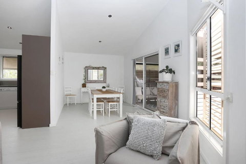 Meertraume - St Kilda Accommodation 2