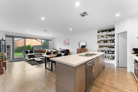 Mellow&Modernized Townhouse-3Beds-Quiet-Anzac Hwy - St Kilda Accommodation 3