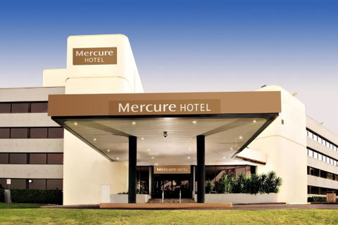 Mercure Penrith - St Kilda Accommodation 0