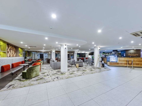 Mercure Penrith - St Kilda Accommodation 2