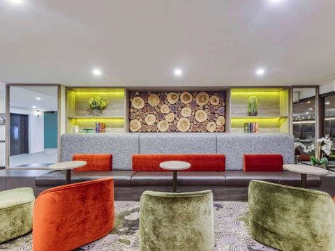 Mercure Penrith - St Kilda Accommodation 3