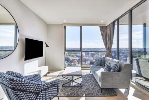 Meriton Suites Liverpool - St Kilda Accommodation 0