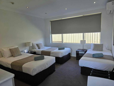 Merivale Motel - St Kilda Accommodation 1