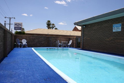 Mid Town Inn Narrabri - St Kilda Accommodation 0