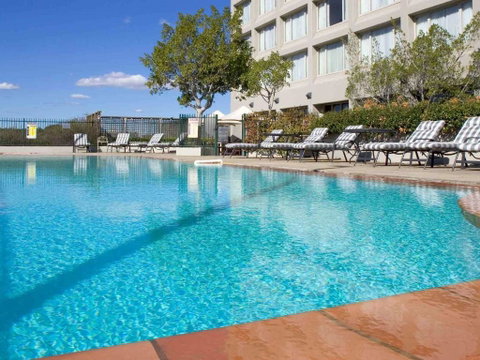 Mercure Sydney Parramatta - St Kilda Accommodation 0