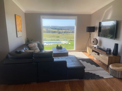Milton Woodstock Homestead Luxury Retreat With NEW 11M POOL Just Minutes From The Beach - St Kilda Accommodation 1