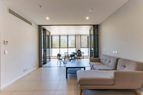 Modern 2B With Loft Bed Parking Central Mascot - St Kilda Accommodation 0