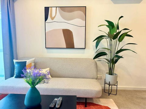 Modern 2BR Apt In Clayton Free Parking - St Kilda Accommodation 0