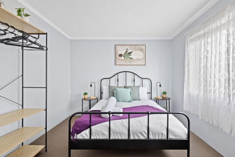 Modern Private Double Room - Central Spot At Liverpool - Shared Bathroom - St Kilda Accommodation 0