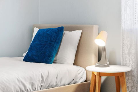 Modern Private Single Room - Centrally Located At Liverpool - Shared Bathroom - St Kilda Accommodation 1