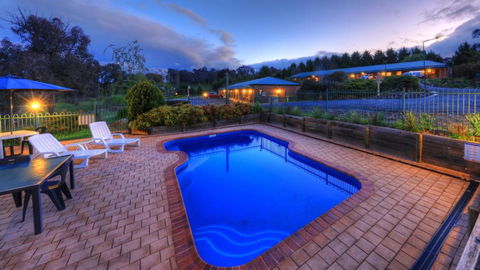 Motel Views Yackandandah - St Kilda Accommodation 0