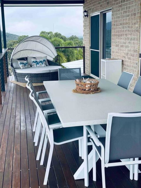 Nautilus @Hydeaway Bay/ Hideaway Bay - St Kilda Accommodation 1