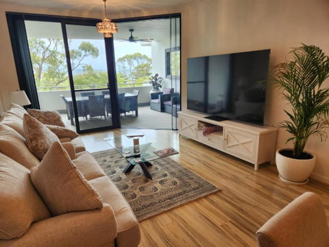 Nautilus Ocean Vista - St Kilda Accommodation 1