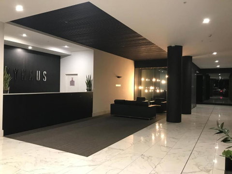 New Luxurious Skyview 2Bedroom Apartment Liverpool - St Kilda Accommodation 0