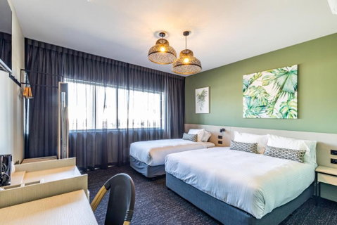 Nightcap At Commercial Hotel - St Kilda Accommodation 0